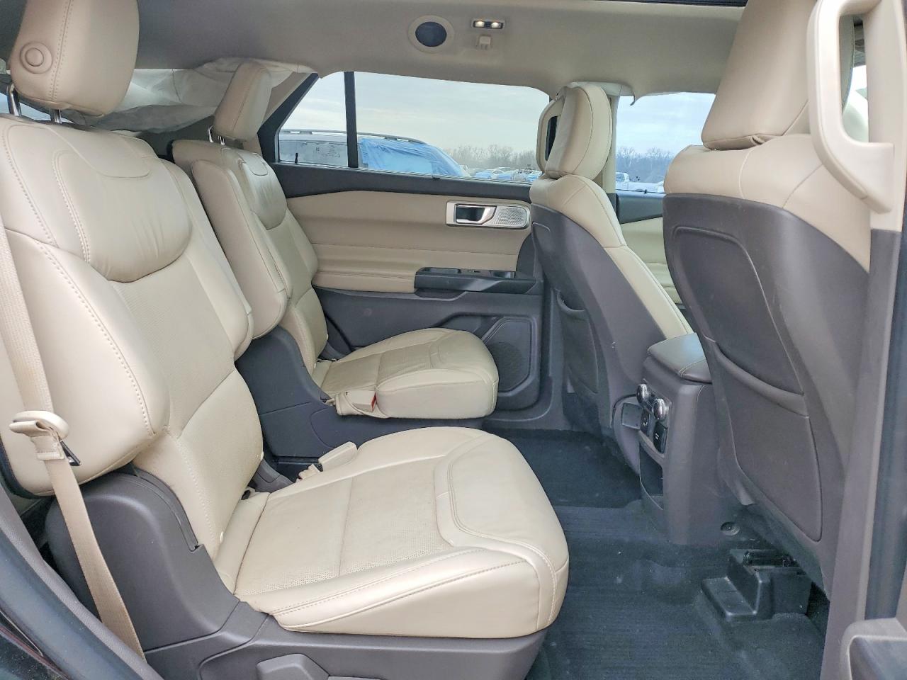 2020 FORD EXPLORER PLATINUM photo 11