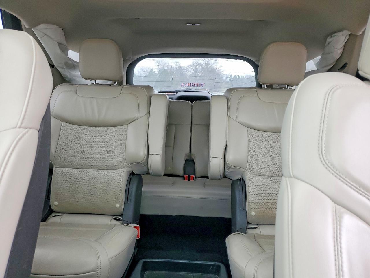 2020 FORD EXPLORER PLATINUM photo 10