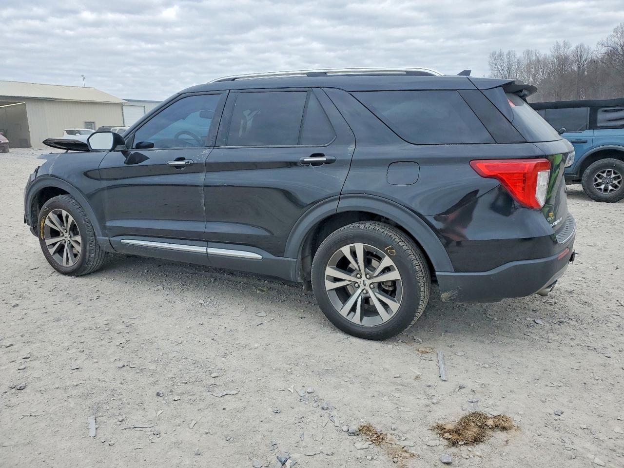2020 FORD EXPLORER PLATINUM photo 2