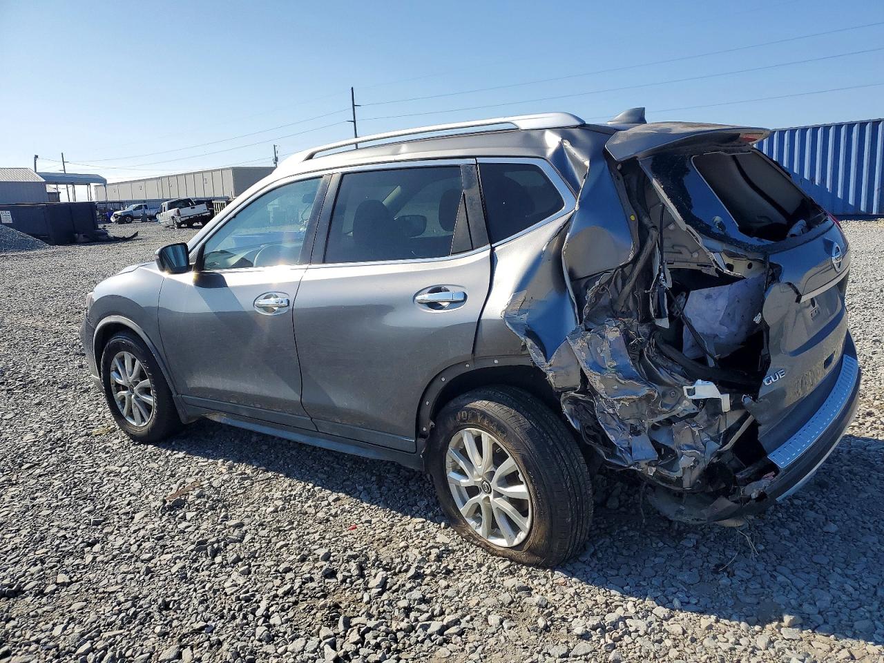 2018 NISSAN ROGUE S photo 2