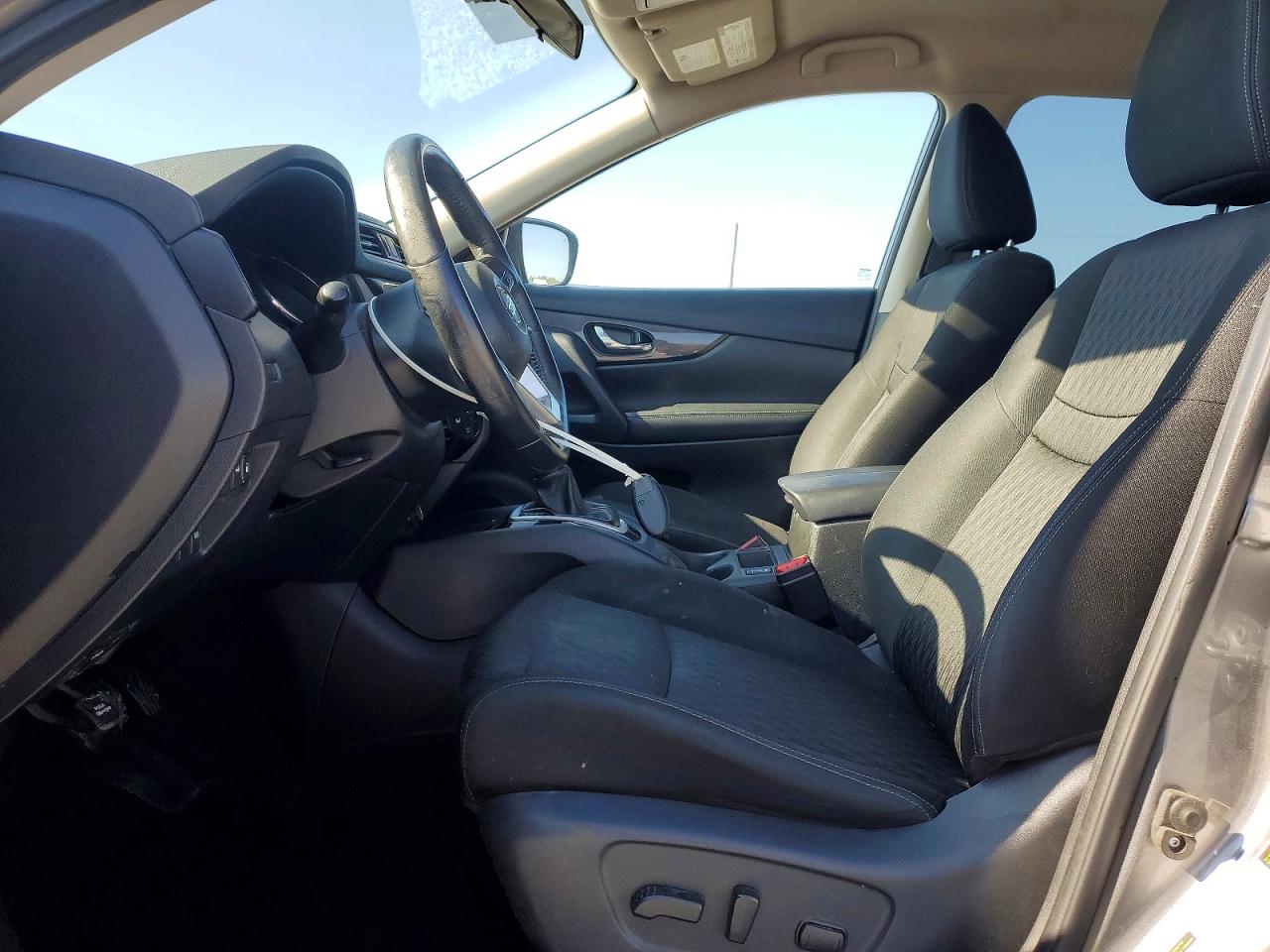 2018 NISSAN ROGUE S photo 7