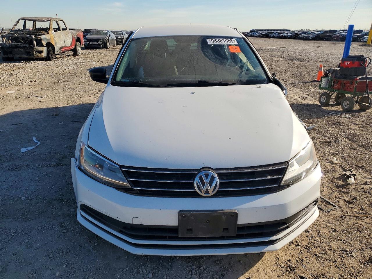 2016 VOLKSWAGEN JETTA S photo 5