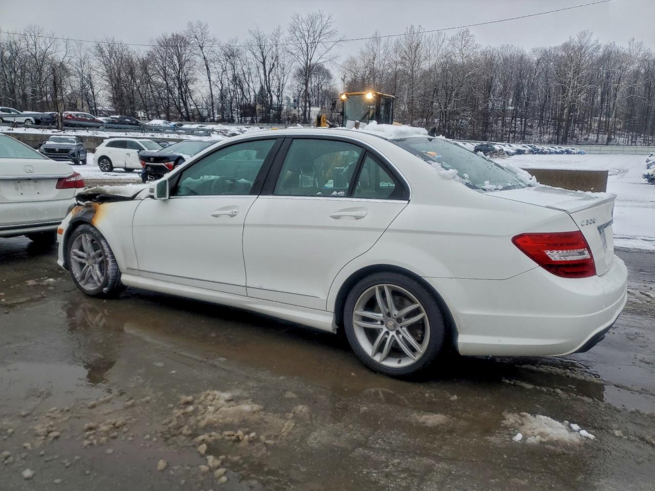2014 MERCEDES-BENZ C 300 4MATIC photo 2