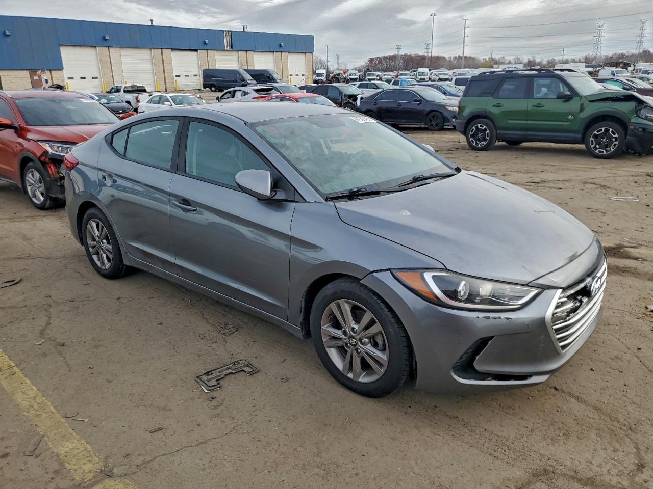 2018 HYUNDAI ELANTRA SEL photo 4