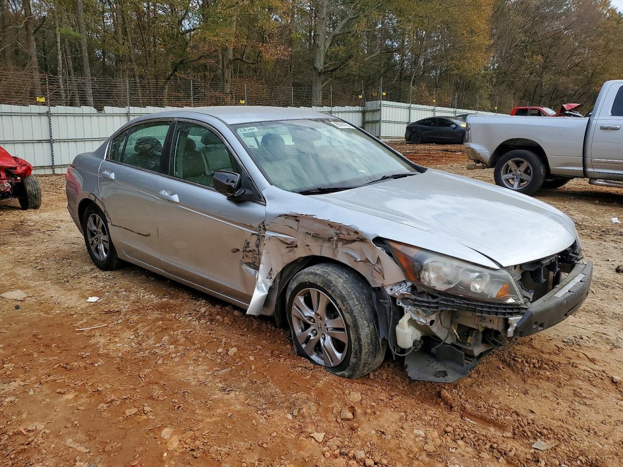 2009 HONDA ACCORD LXP photo 4