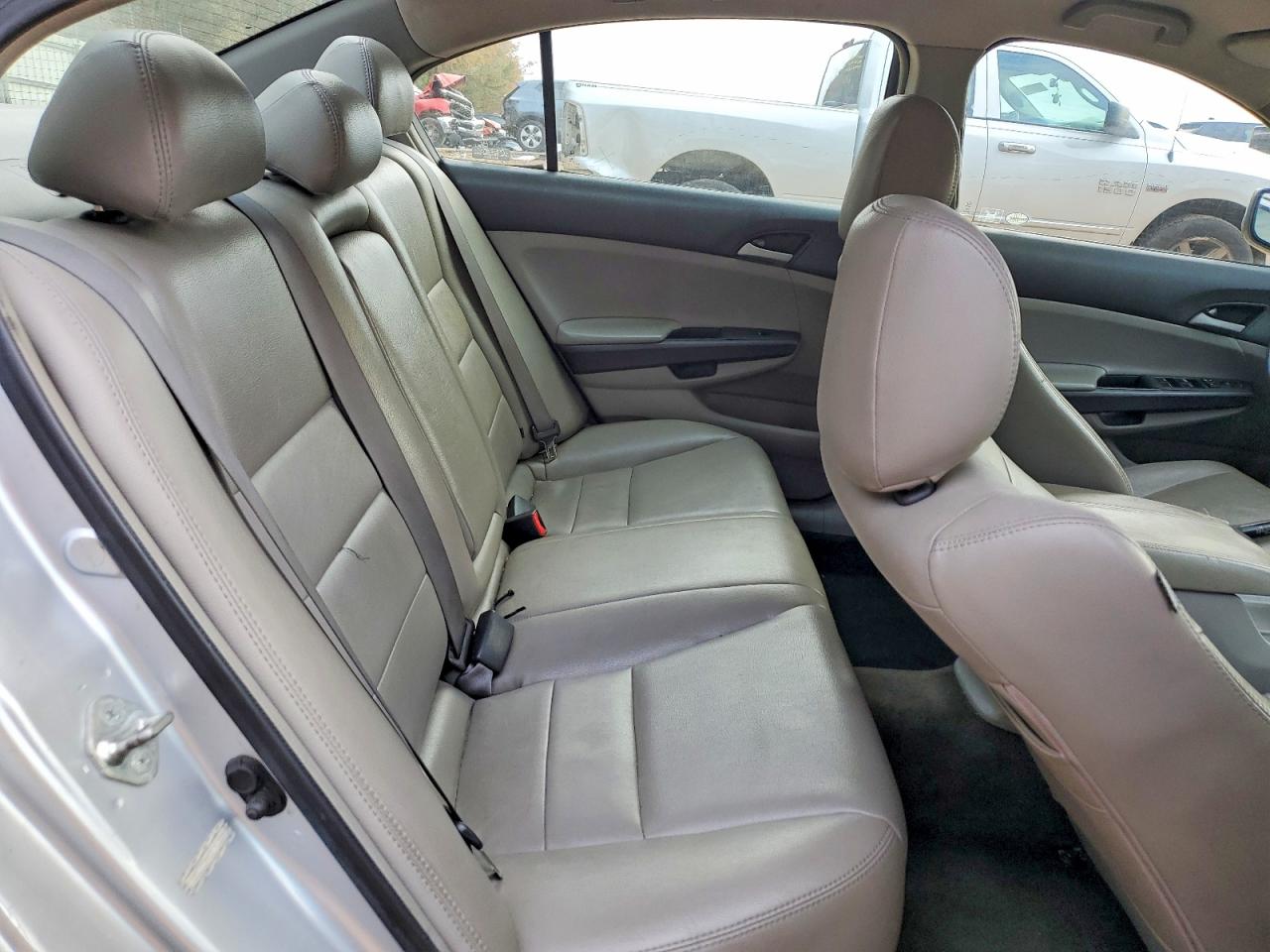 2009 HONDA ACCORD LXP photo 10