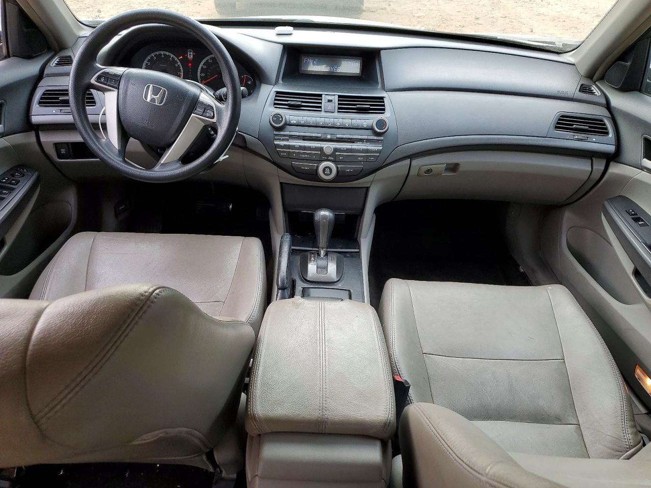 2009 HONDA ACCORD LXP photo 8