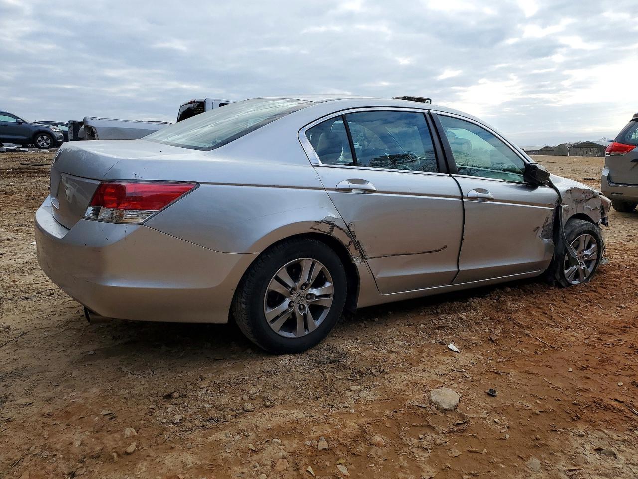 2009 HONDA ACCORD LXP photo 3
