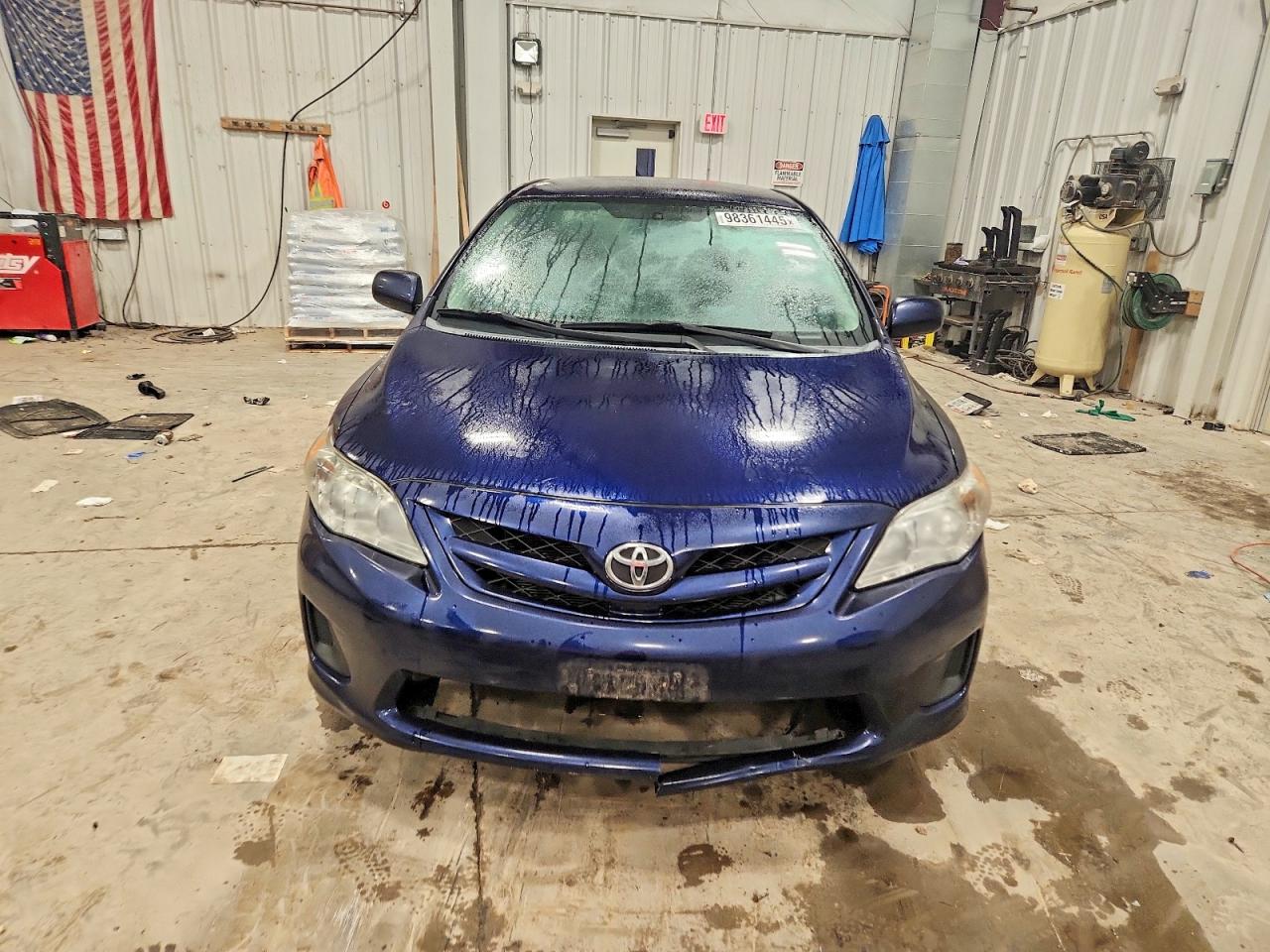 2011 TOYOTA COROLLA BASE photo 5