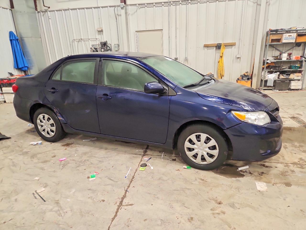 2011 TOYOTA COROLLA BASE photo 4