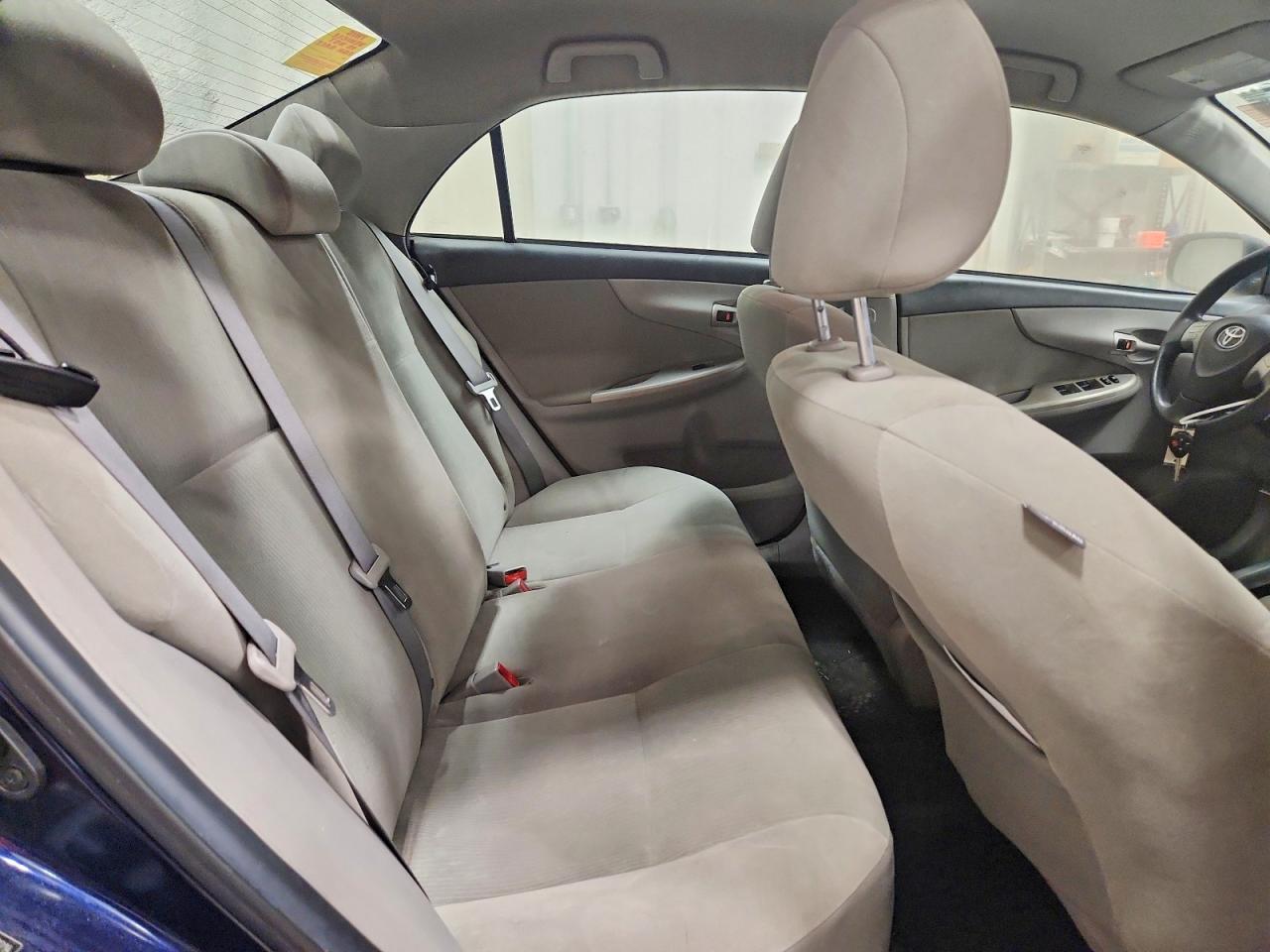 2011 TOYOTA COROLLA BASE photo 10