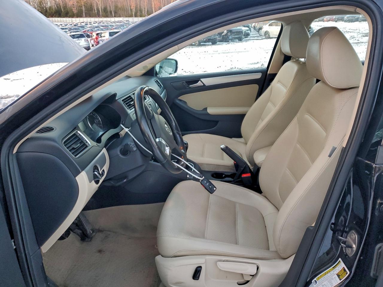 2014 VOLKSWAGEN JETTA SE photo 7