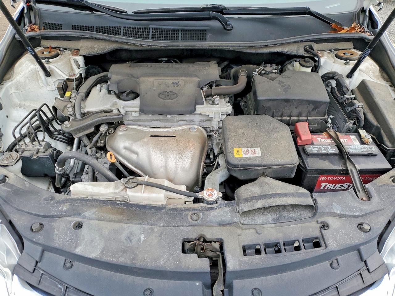 2017 TOYOTA CAMRY LE photo 11