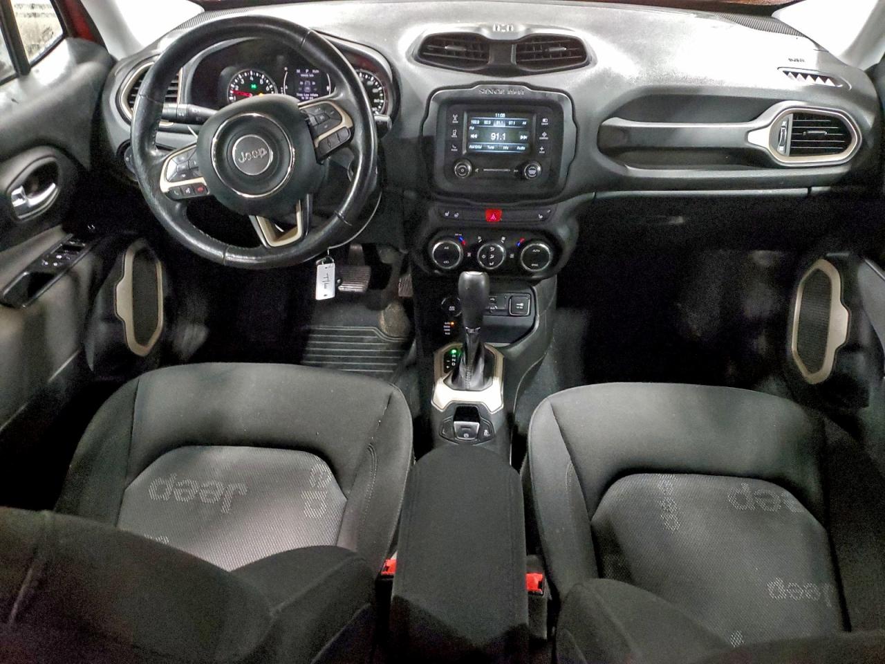 2015 JEEP RENEGADE LATITUDE photo 8
