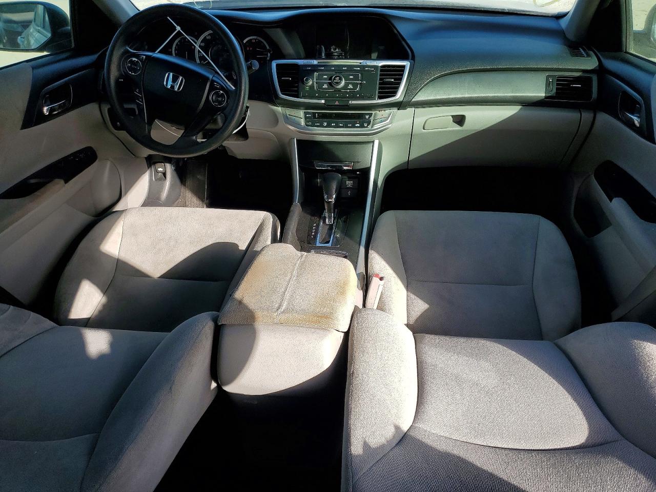 2013 HONDA ACCORD LX photo 8