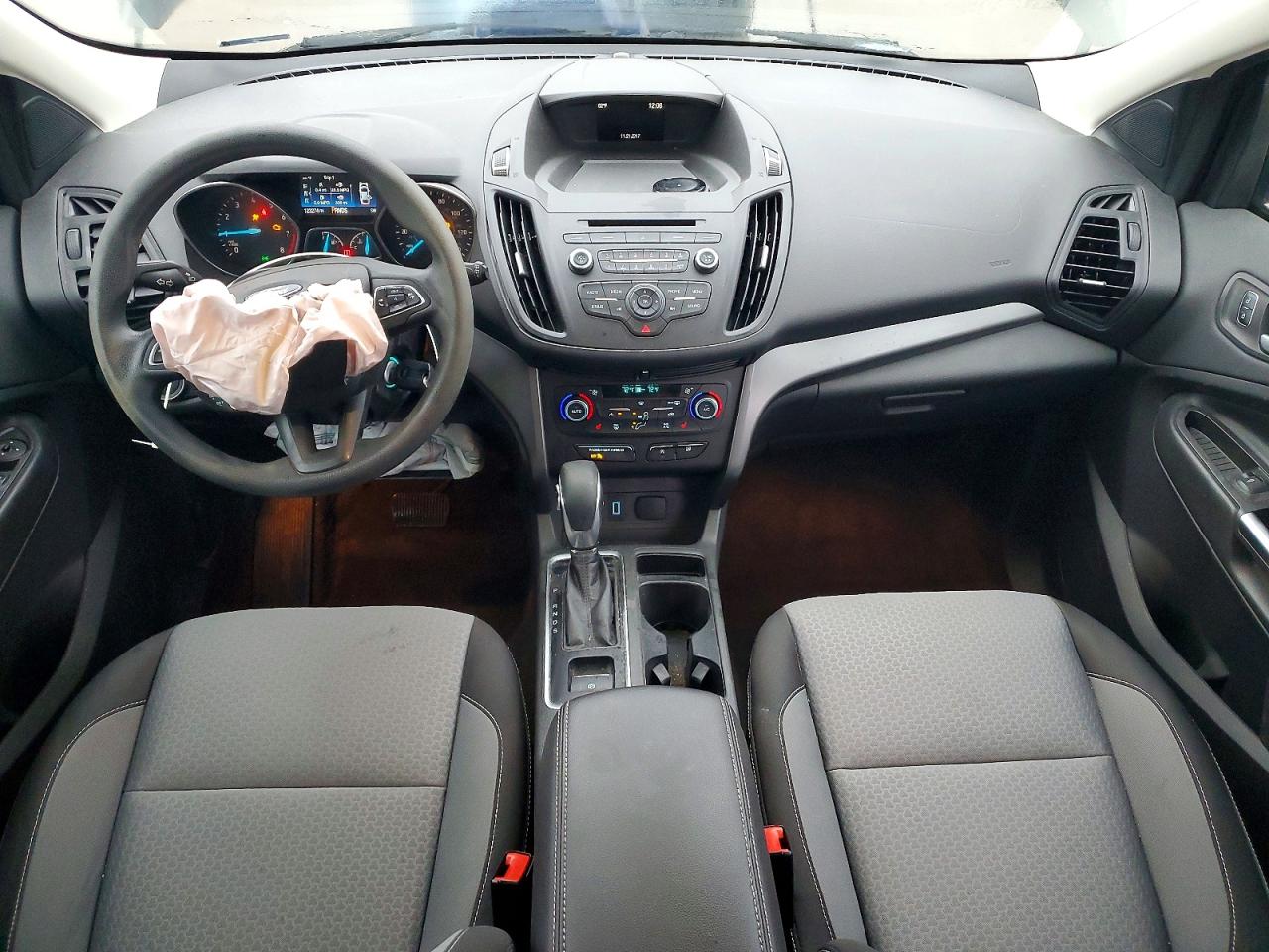 2018 FORD ESCAPE SE photo 8