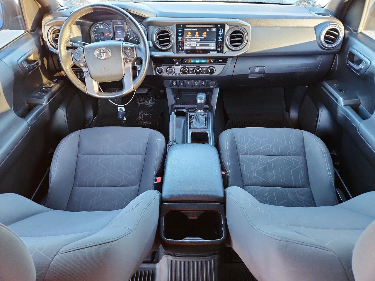 2017 TOYOTA TACOMA DOUBLE CAB photo 8