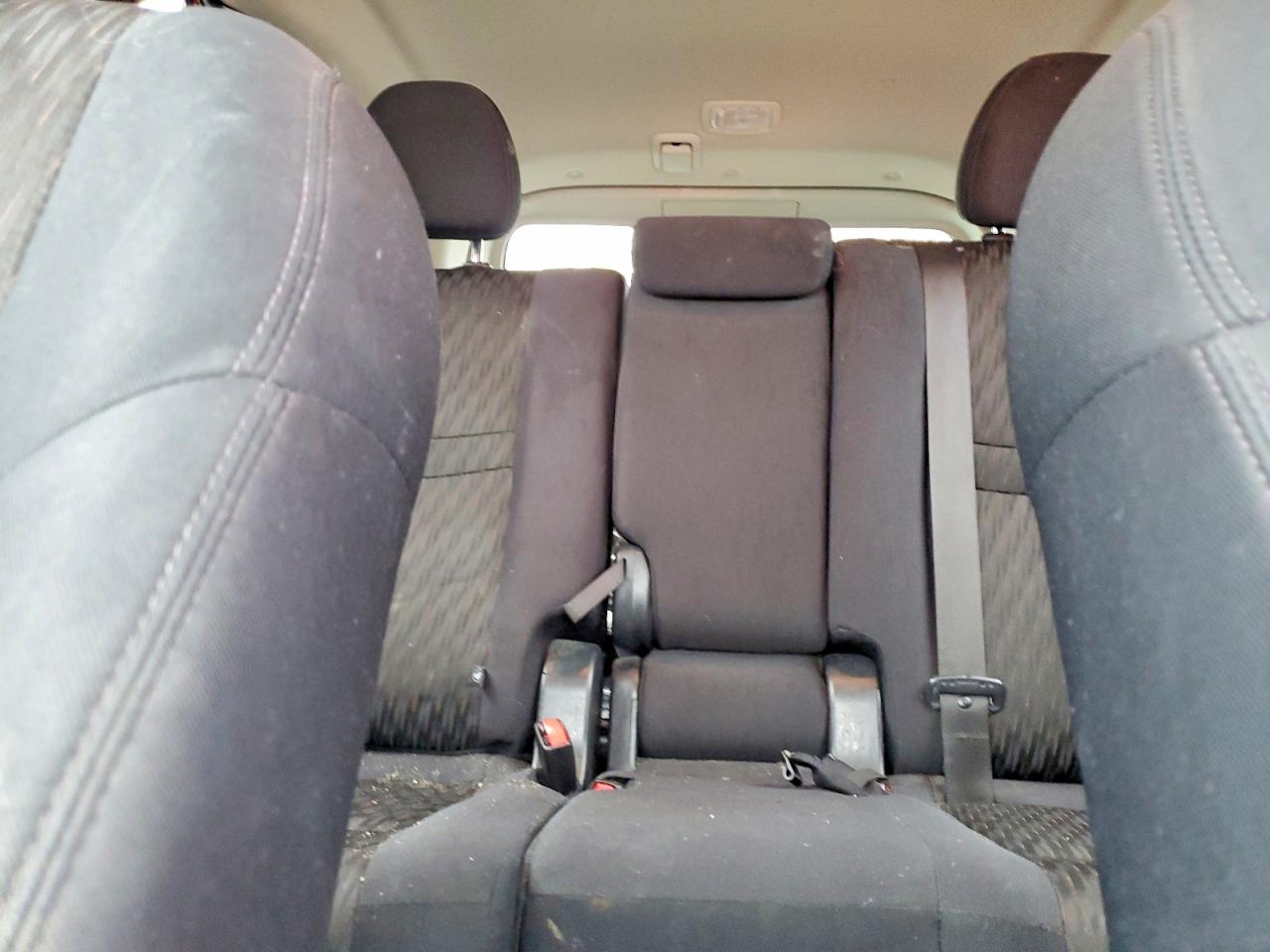 2018 NISSAN ROGUE S photo 10