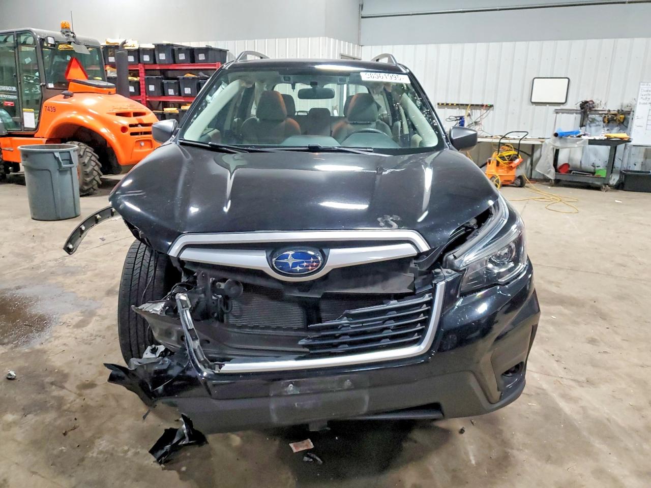 2019 SUBARU FORESTER photo 5