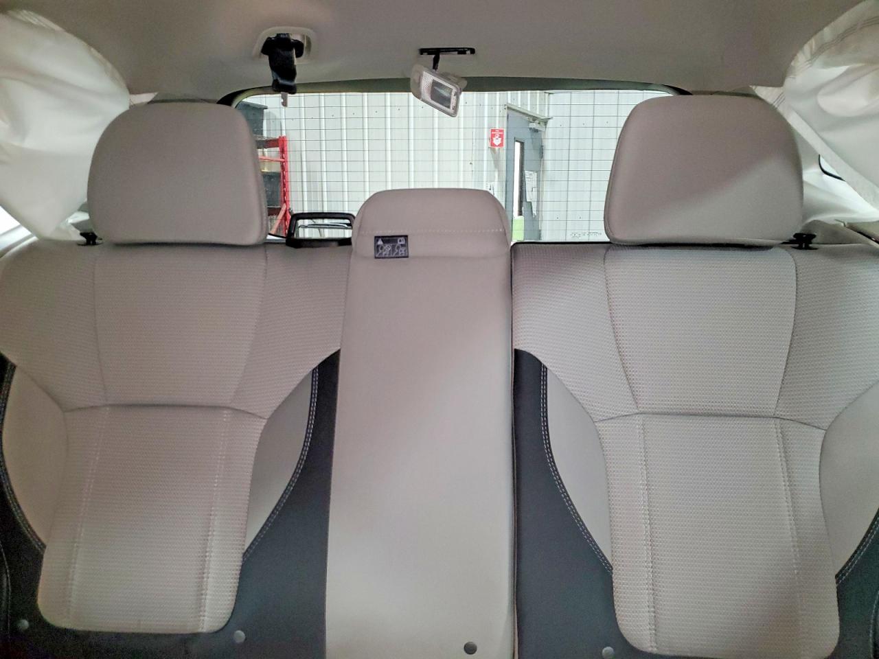 2019 SUBARU FORESTER photo 10