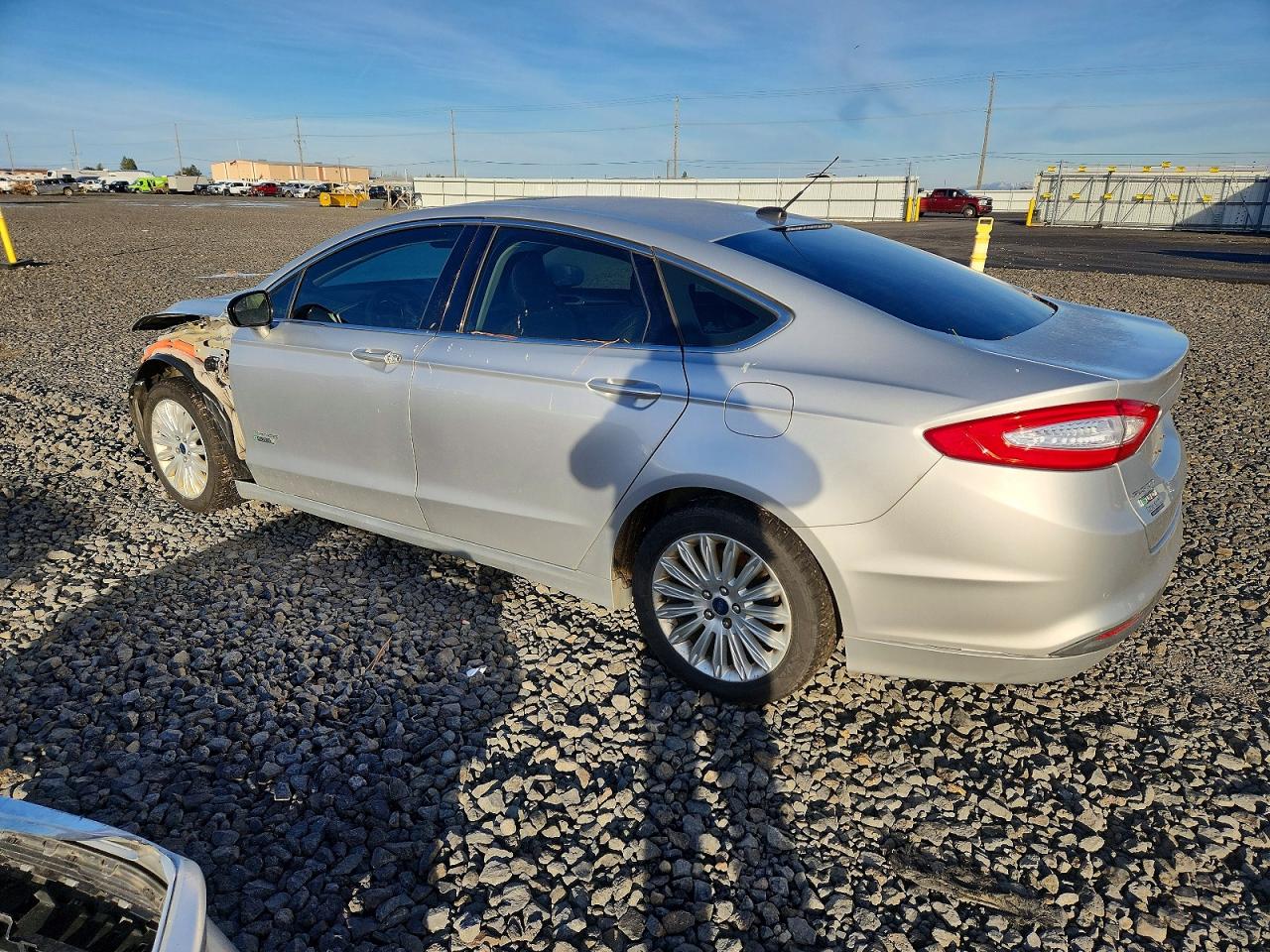 2016 FORD FUSION SE PHEV photo 2