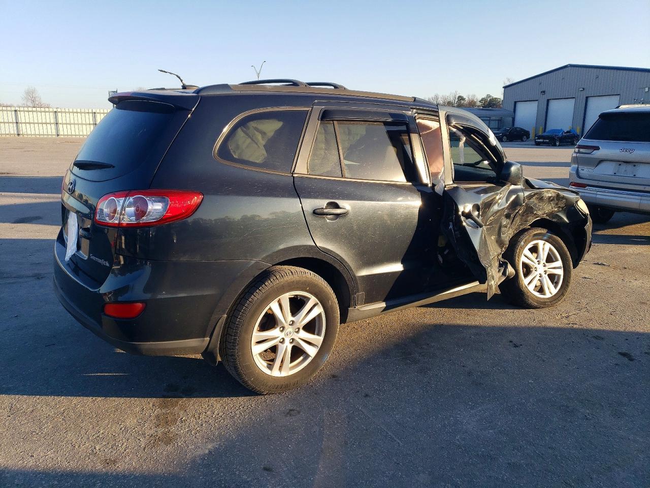 2010 HYUNDAI SANTA FE SE photo 3