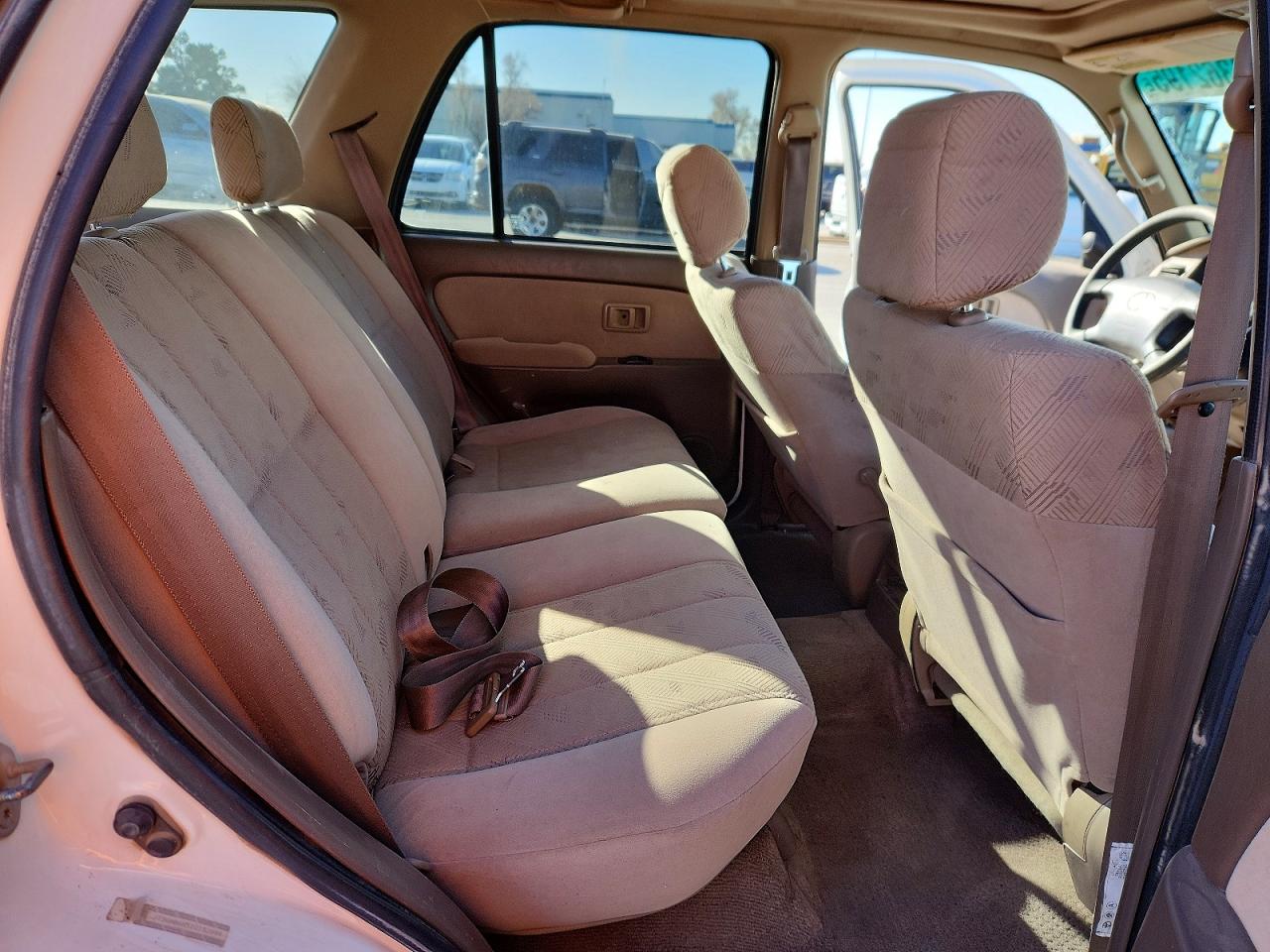 2001 TOYOTA 4RUNNER SR5 photo 10