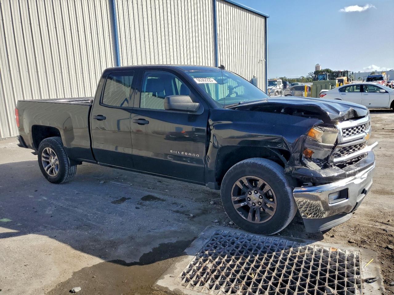 2014 CHEVROLET SILVERADO C1500 LT photo 4