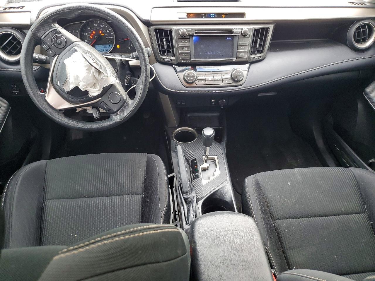 2013 TOYOTA RAV4 XLE photo 8