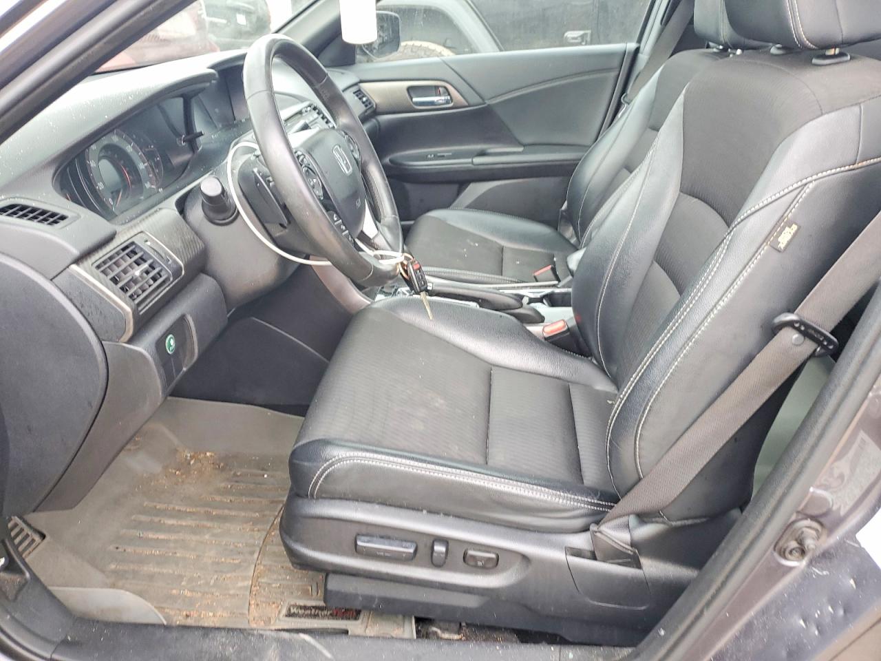 2017 HONDA ACCORD SPORT photo 7