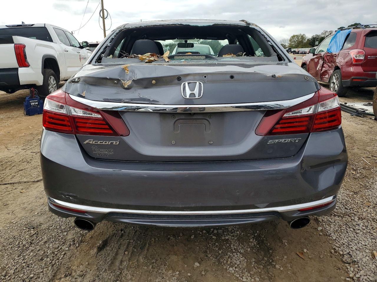 2017 HONDA ACCORD SPORT photo 6