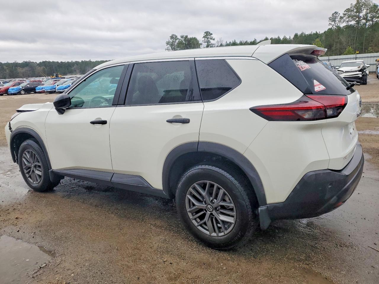 2021 NISSAN ROGUE S photo 2