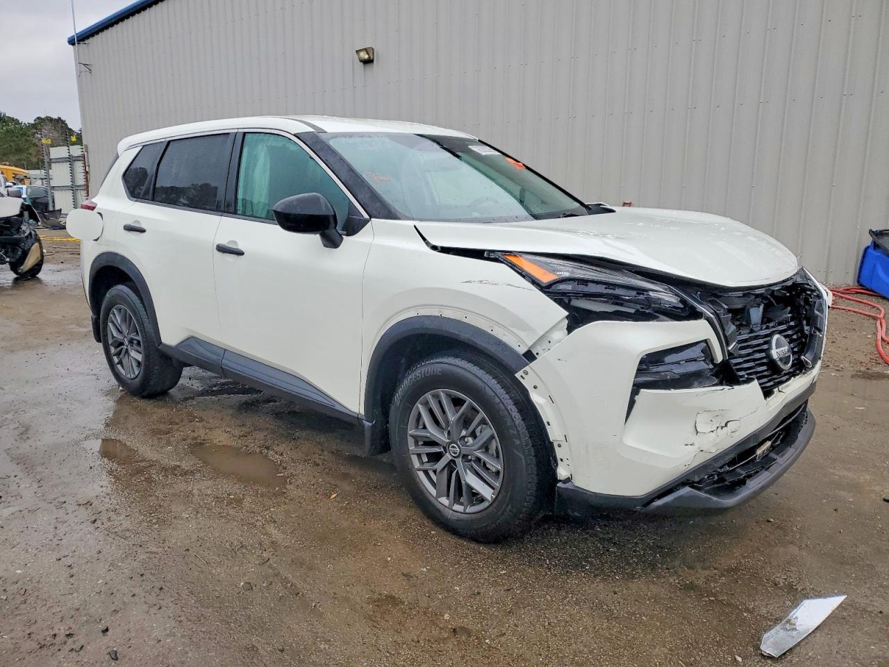 2021 NISSAN ROGUE S photo 4
