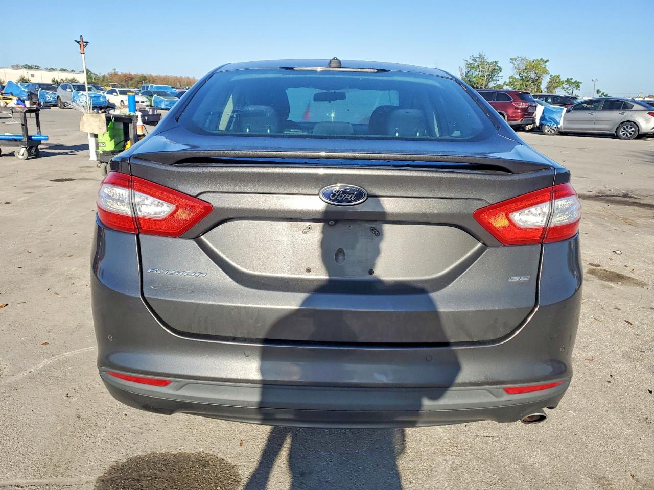 2016 FORD FUSION SE photo 6