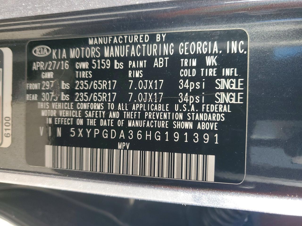 2017 KIA SORENTO LX photo 13