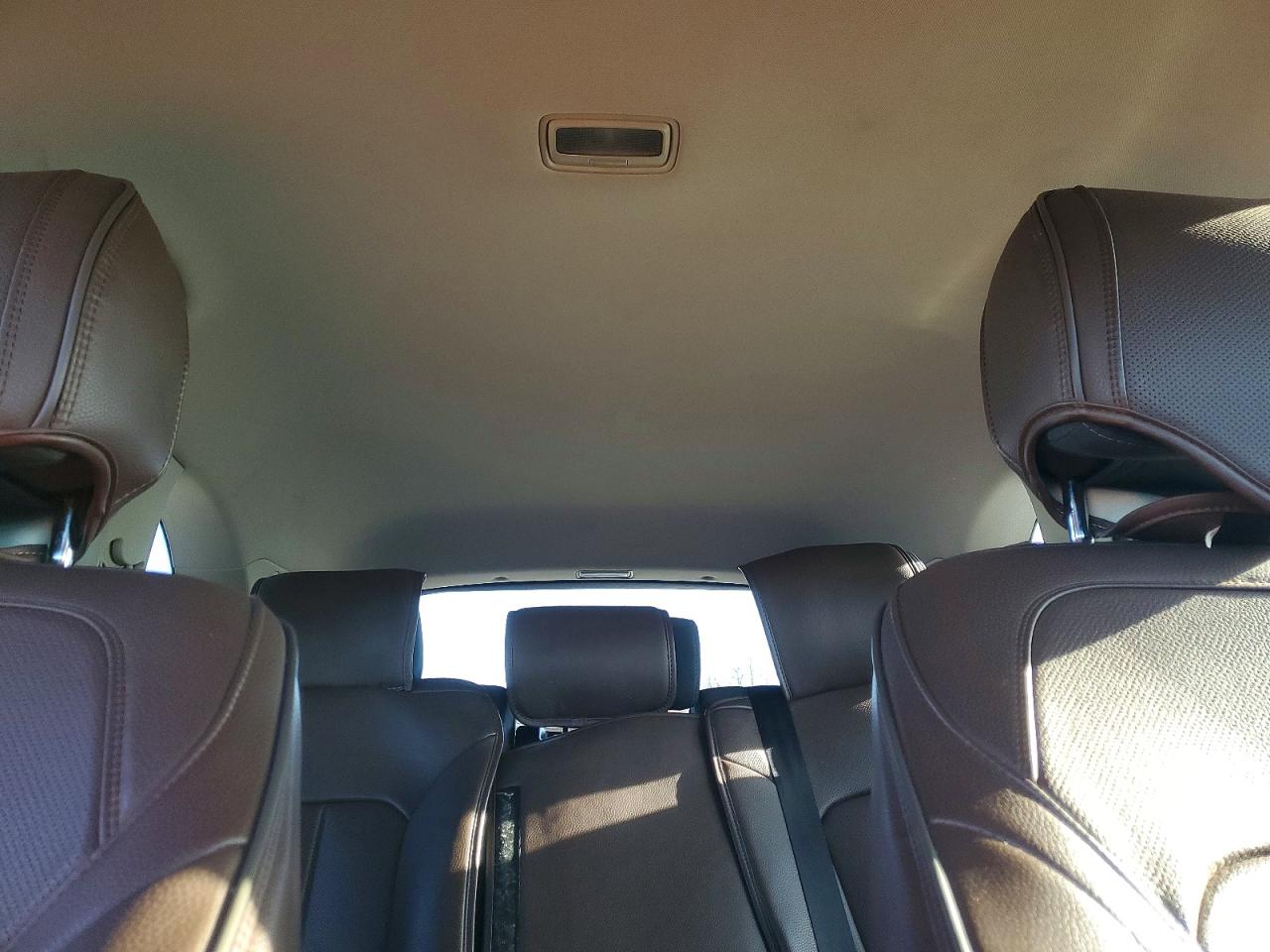 2017 KIA SORENTO LX photo 10