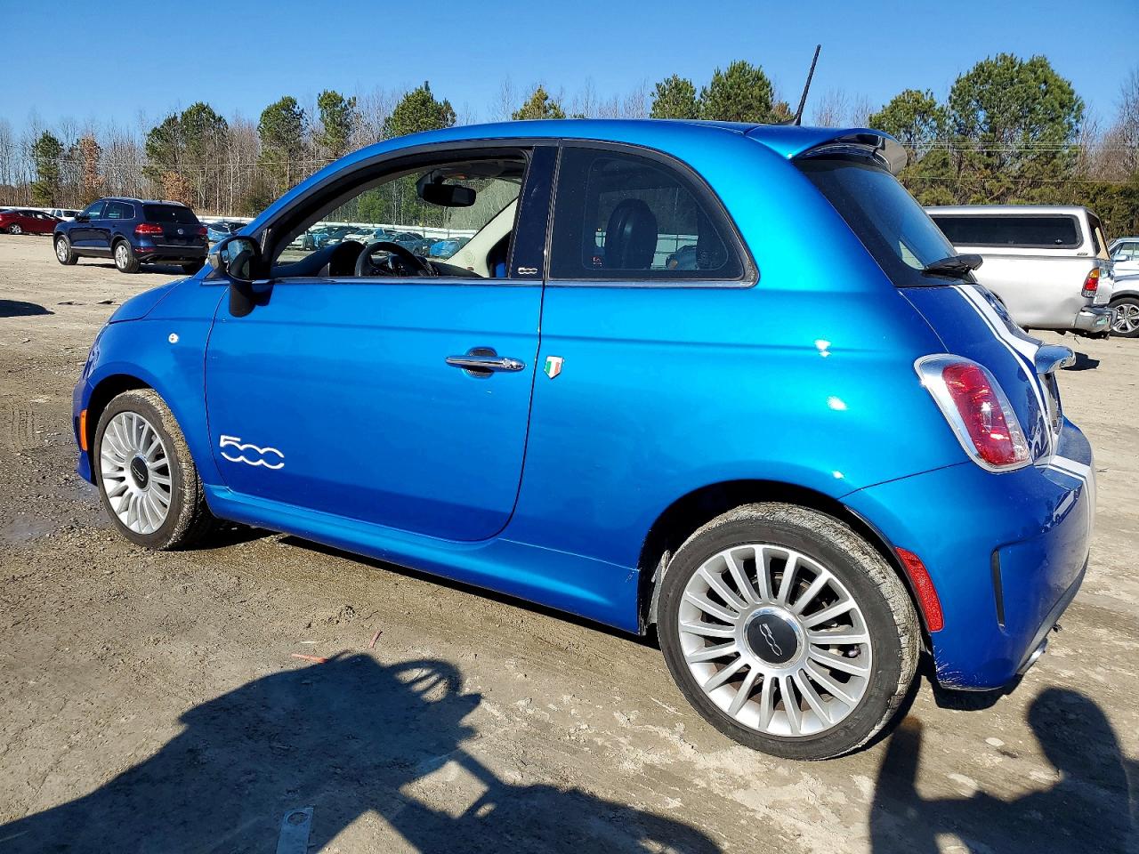 2018 FIAT 500 LOUNGE photo 2