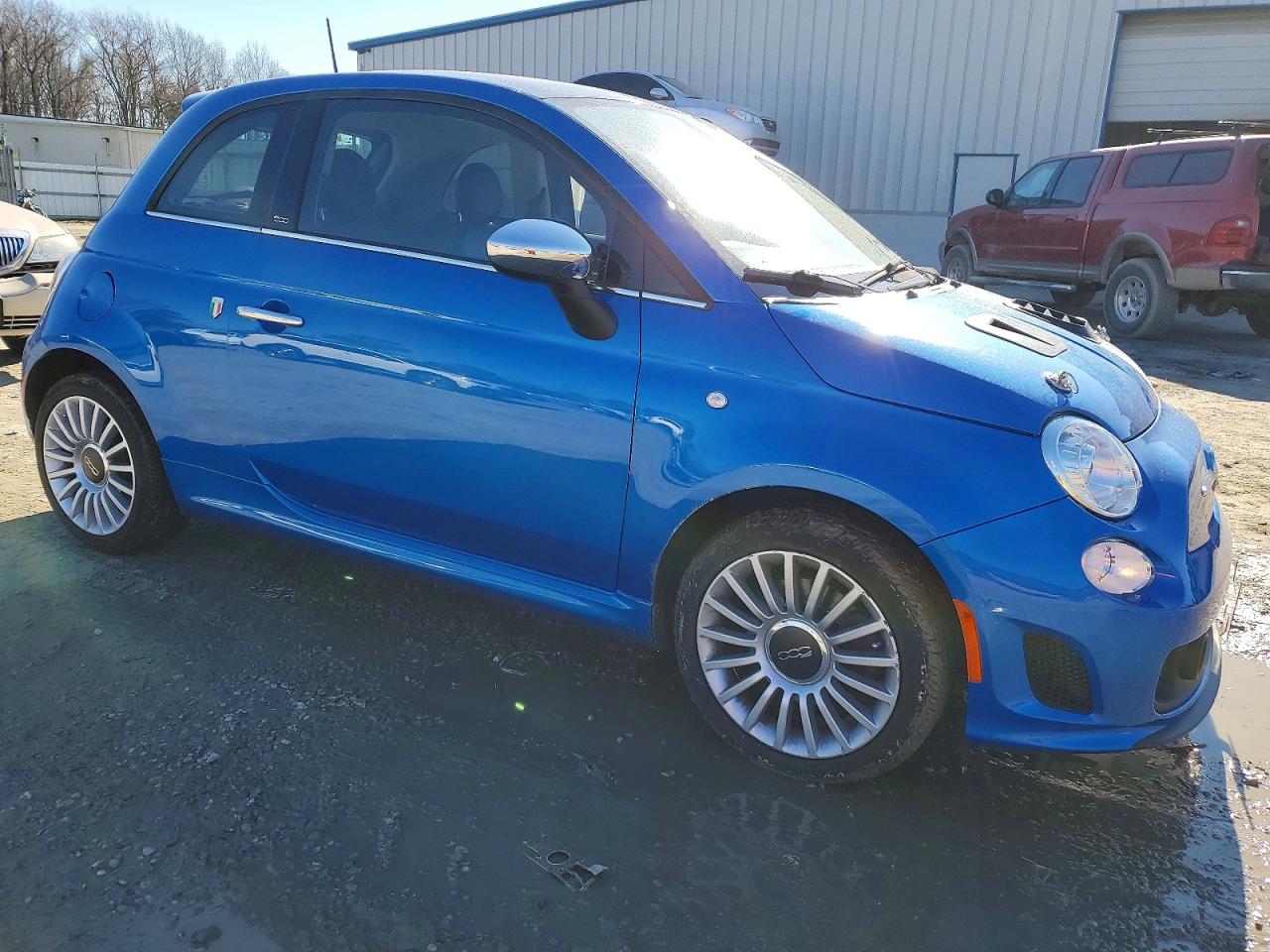 2018 FIAT 500 LOUNGE photo 4
