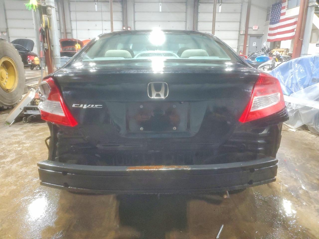 2013 HONDA CIVIC LX photo 6