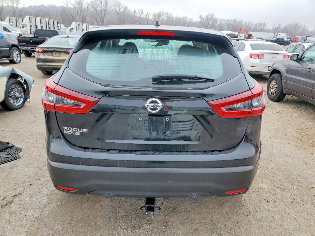 2020 NISSAN ROGUE SPORT S photo 6