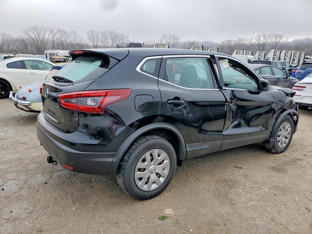 2020 NISSAN ROGUE SPORT S photo 3