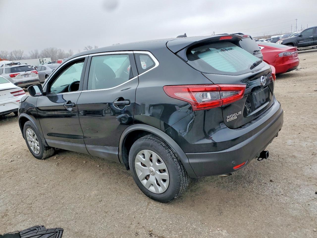 2020 NISSAN ROGUE SPORT S photo 2