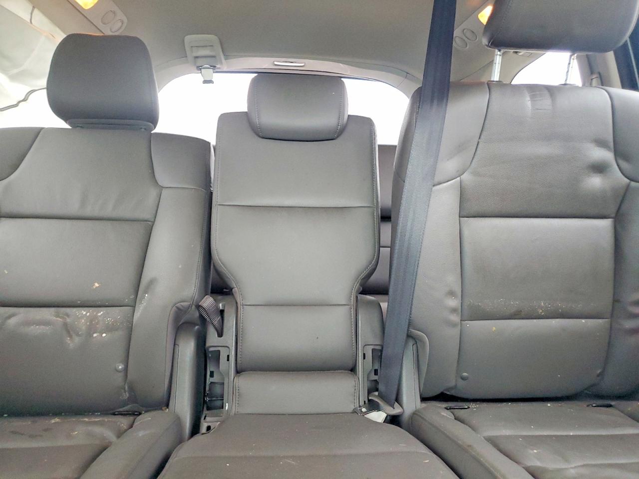 2016 HONDA ODYSSEY EXL photo 10