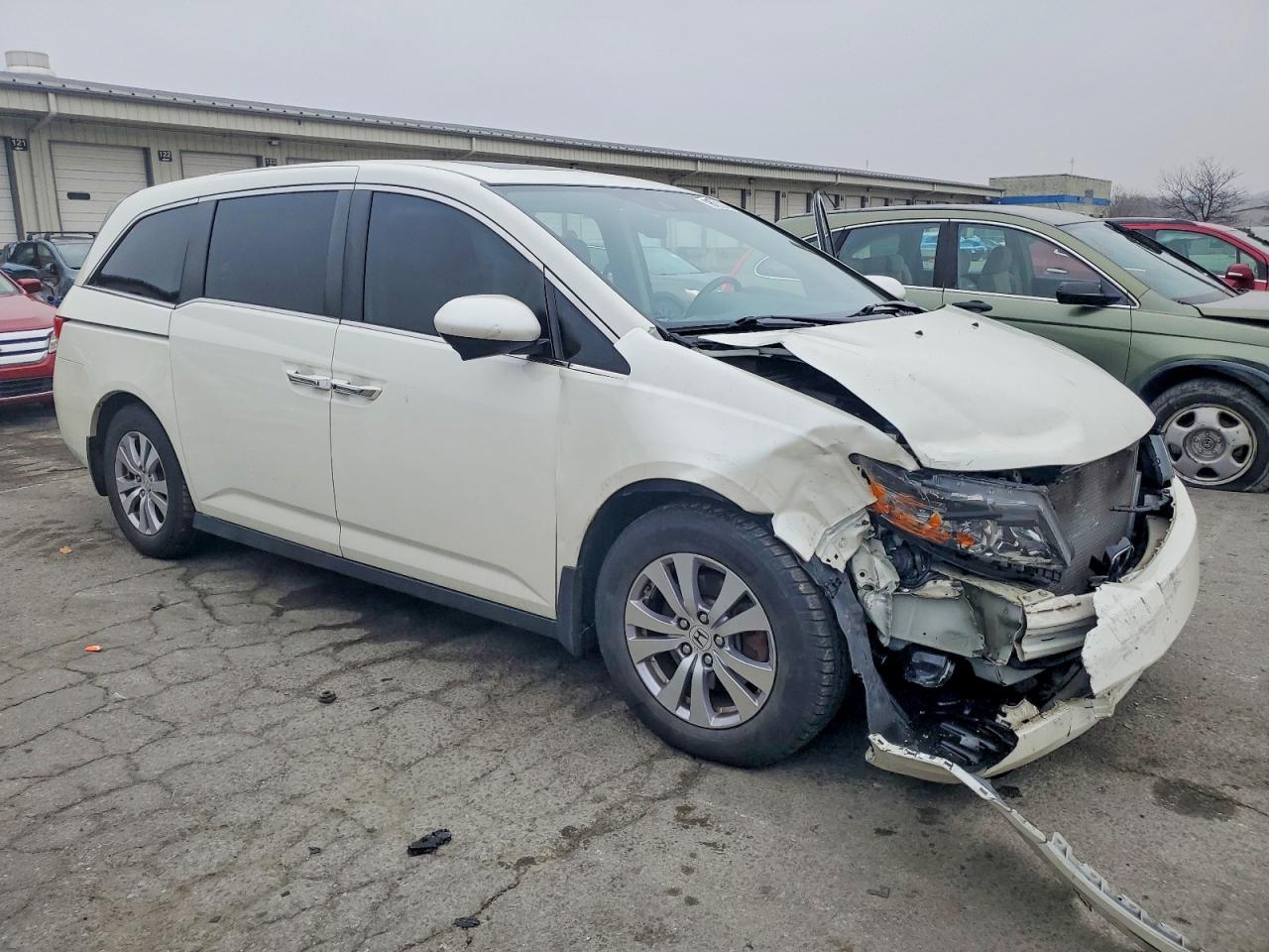 2016 HONDA ODYSSEY EXL photo 4