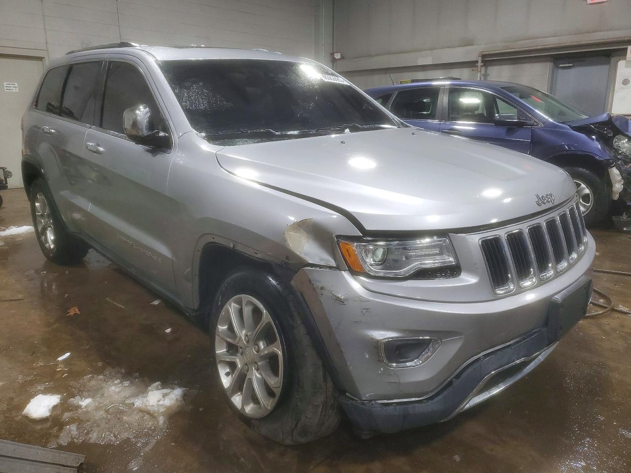 2015 JEEP GRAND CHEROKEE LIMITED photo 4