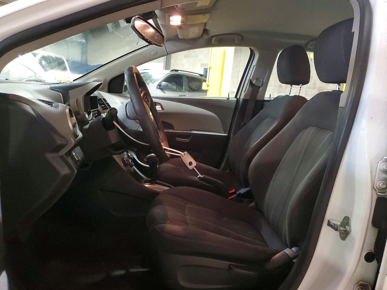 2014 CHEVROLET SONIC LT photo 7