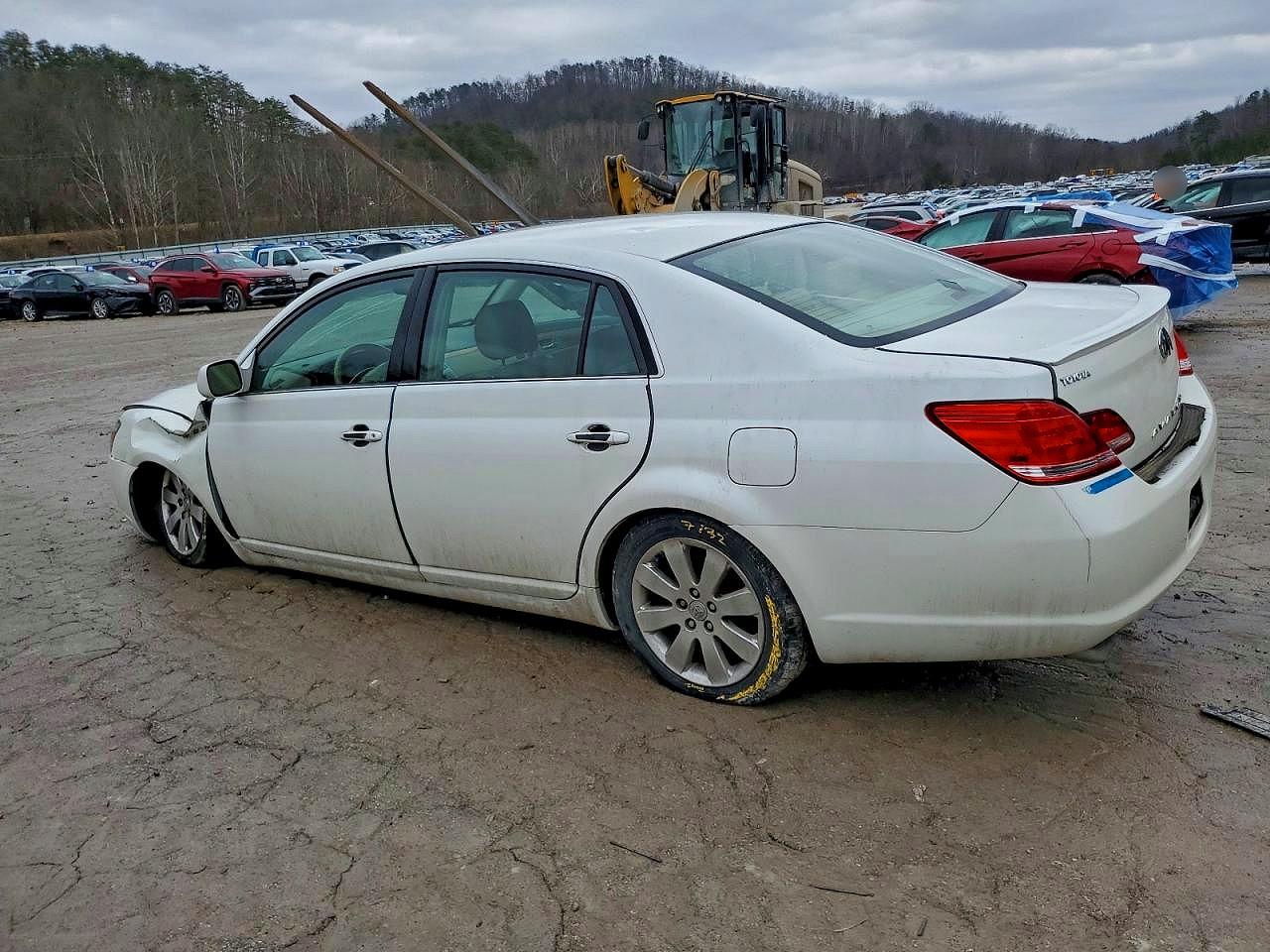 2006 TOYOTA AVALON XL photo 2
