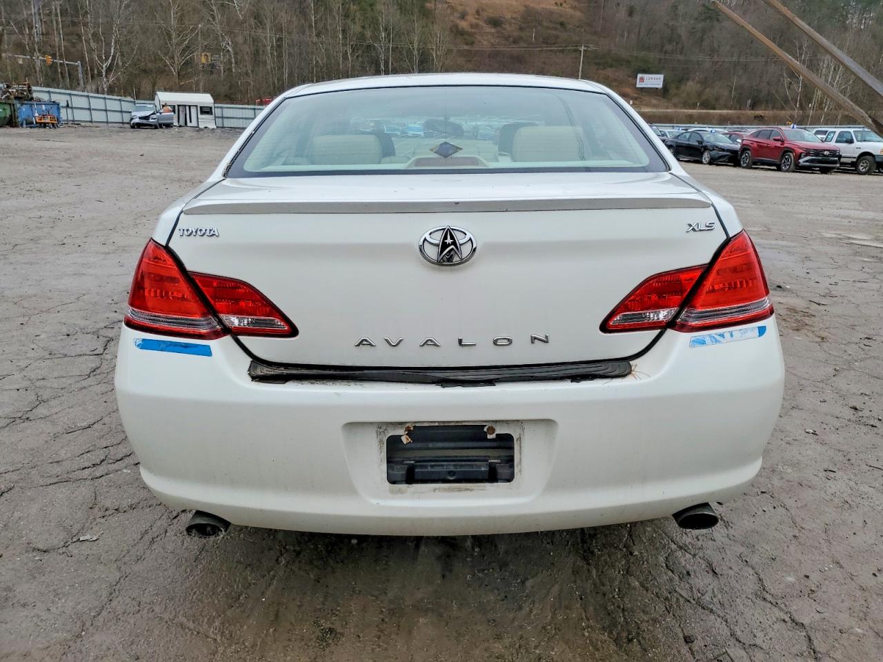 2006 TOYOTA AVALON XL photo 6