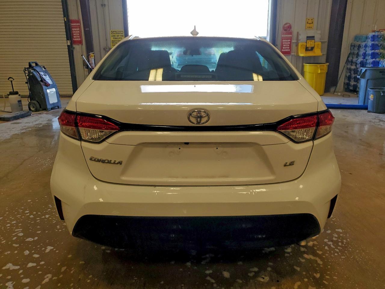 2023 TOYOTA COROLLA LE photo 6