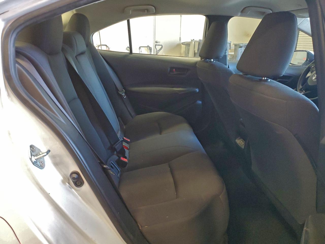 2023 TOYOTA COROLLA LE photo 10